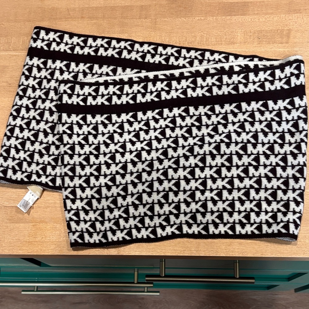 Michael Kors Monogram Black and White Scarf